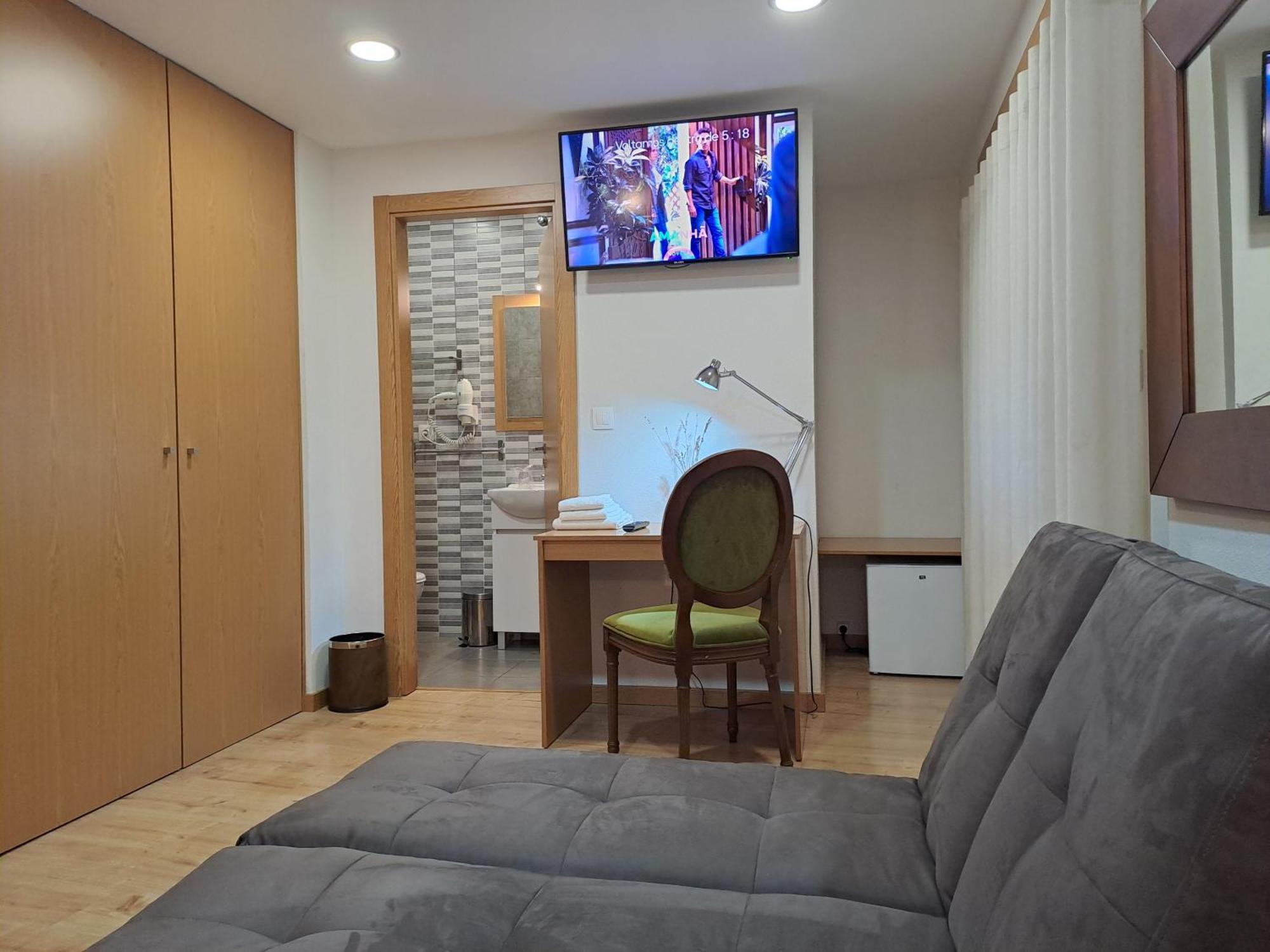 Hotel Square Serta Bagian luar foto